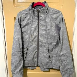 Soft shell lace floral print running jacket